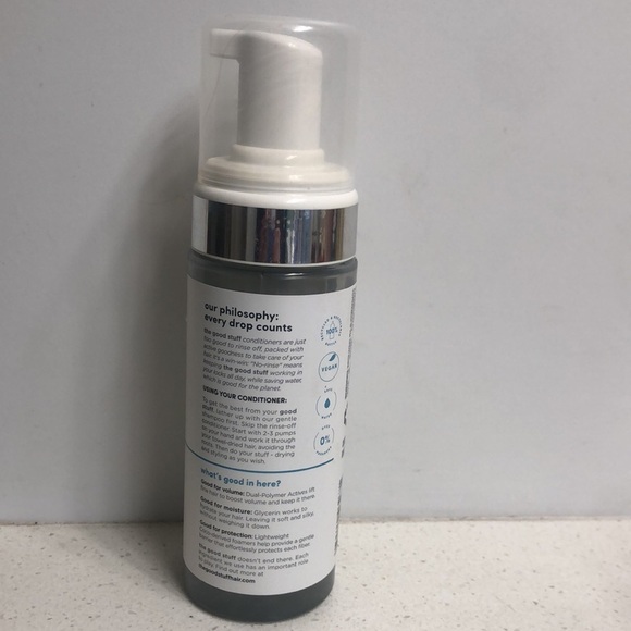 The Good Stuff Volumizing Hydration Foam No Rinse Conditioner - Picture 3 of 6